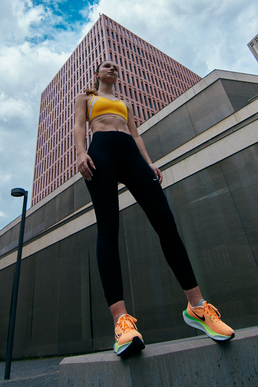 20240501-runners-in-the-city