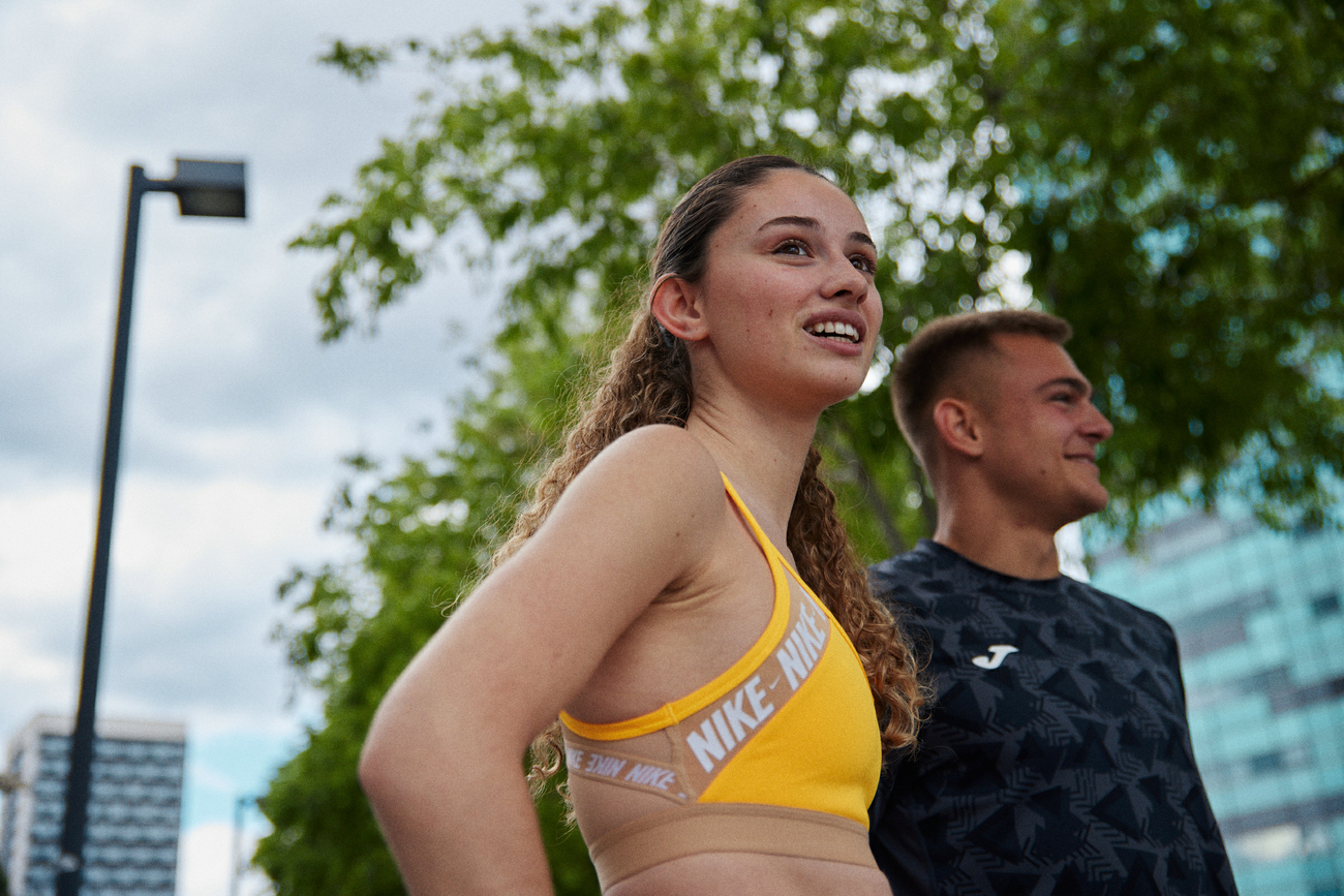 20240501-runners-in-the-city